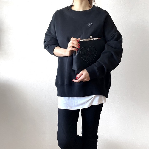ALL BLACK♡ビッグシルエットスウェット：ラインストーンハート