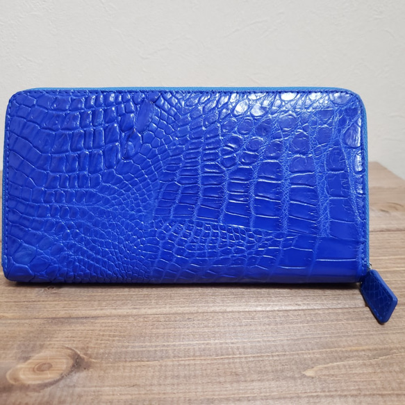 【訳あり商品】シャムクロコ（クロコダイル革）レディース・メンズ財布 ラウンドファスナー　ブルー 3枚目の画像