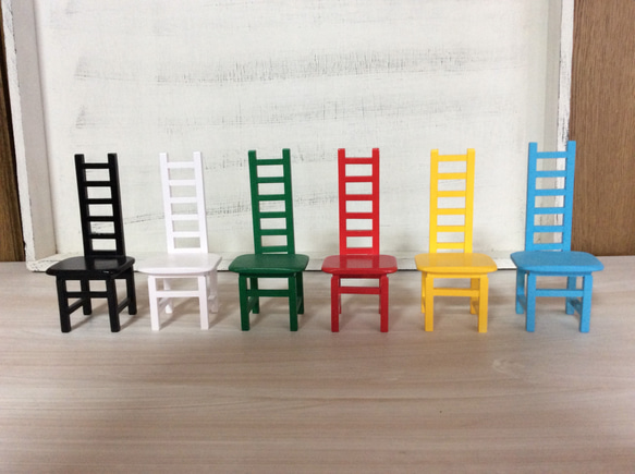 木製ミニチュア家具背の高い椅子(白)「creema限定」 4枚目の画像