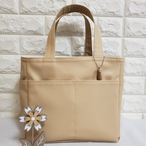 帆布×フェイクレザー ポケットたくさんのトートバッグ ハンドメイド 試作品価格 受注生産**帆布×フェイクレザー ポケットたくさんのトートバッグ