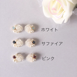 白色玫瑰花造型珠寶夾式耳環/耳針 第3張的照片