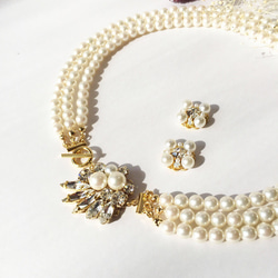 胸花Bijoux珍珠項鍊和耳環/耳環 第2張的照片