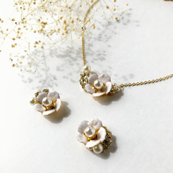 Christmas Rose Bijou Necklace &amp; Earrings/耳環 第4張的照片