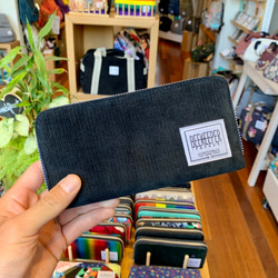 エシカルなアップサイクル長財布【ブラック・コーデュロイ】 長財布