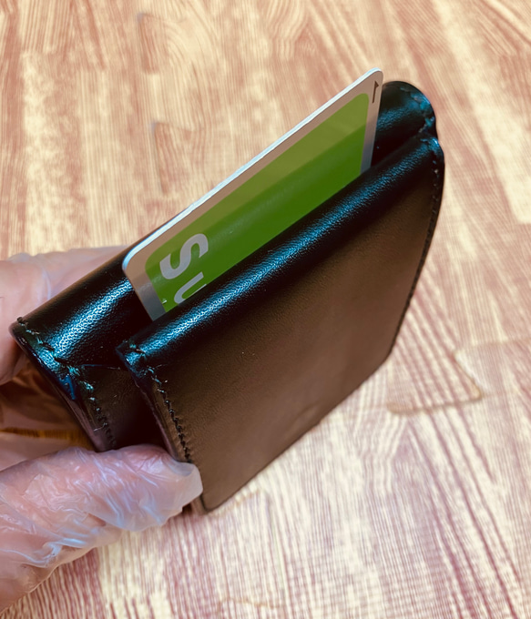 本革　ヌメ革一級品手染め　外BOX型コインケース付き二つ折り財布　濃い深緑 7枚目の画像