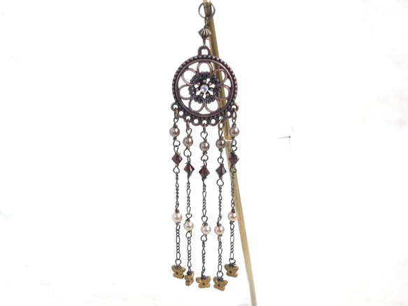 Kanzashi 民族戒指吊飾和可可色珠鍊 第1張的照片