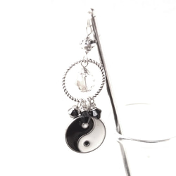 Kanzashi Inyan Charm Monotone Black Black 一髮夾一插 第4張的照片