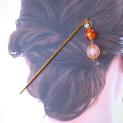 Kanzashi橙色珠子和捕捉秋葉的bonbori風格珠子 第5張的照片