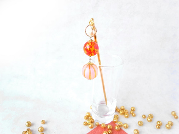 Kanzashi橙色珠子和捕捉秋葉的bonbori風格珠子 第6張的照片