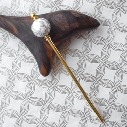Kanzashi 仿古植物金色和白色珍珠珠 一顆大球 插入一個髮夾 第3張的照片