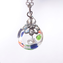 夏祭りのヨーヨーの様なカラフル水玉の吹きガラスのネックレス　小玉 2枚目の画像