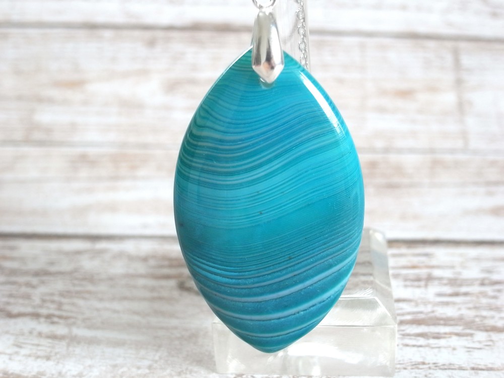 ネックレス　ブルーオニキスアゲート　マーキーズ3　波　海　天然石　青　水色　夏　大きめ　大振り　大ぶり　ナチュラル