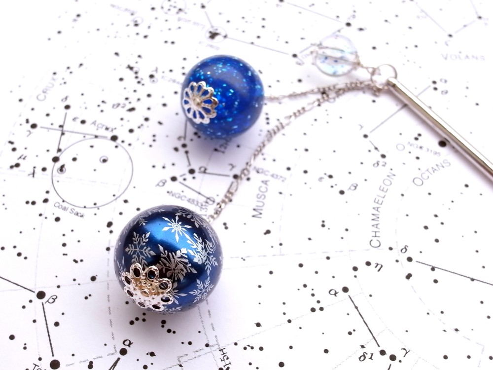 かんざし　雪の結晶ビーズ　一本挿し　一本簪　冬　涼しげ　青　ブルー　水色　紺色　ネイビー　シルバー　クリスマス　0060