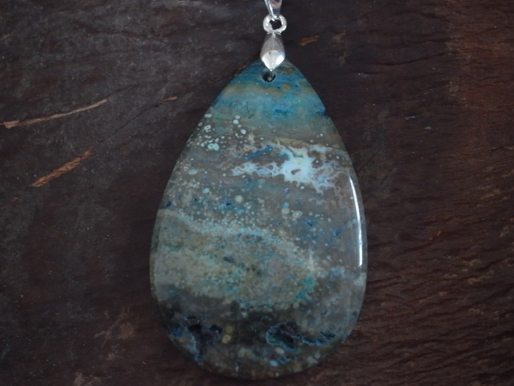 ネックレス　オーシャンジャスパー　ドロップ８　青　ブルー　緑　グリーン　シルバー　大きめ　大振り　大ぶり　天然石