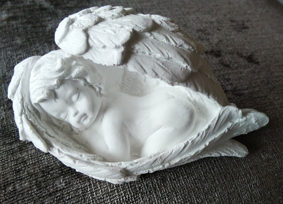 リリー・エデン サシェ 「天使」 アロマストーン 石膏アロマストーン 2枚目の画像
