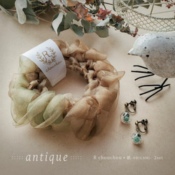 :::::Antique::::: イヤリングとシュシュ２点セット 1枚目の画像