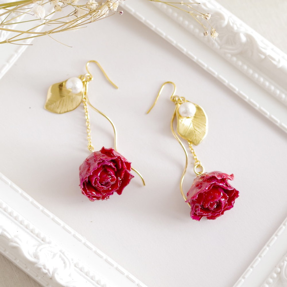 ドライフラワーピアス&イヤリング｜一輪の薔薇と螺旋/レッド ピアス 