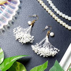 春の可愛いドライフラワーイヤリングorピアス：花束シリーズ：薄ピンク