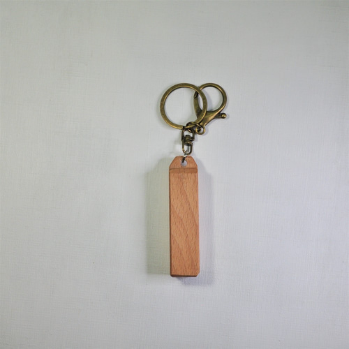 銘木のキーホルダーシリーズ：ブナ No.157 キーホルダー 彩り銘木工房