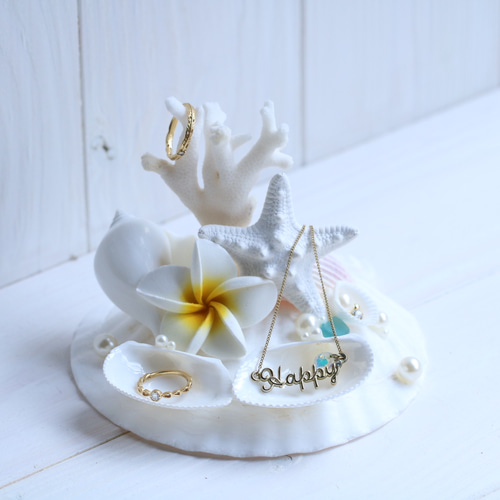 送料無料☪︎⋆。˚✩ 1点物 マーメイドのアクセサリースタンド 珊瑚  