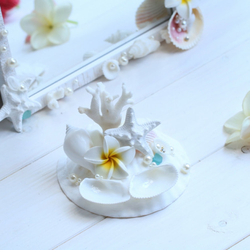 送料無料☪︎⋆。˚✩ 1点物 マーメイドのアクセサリースタンド 珊瑚  