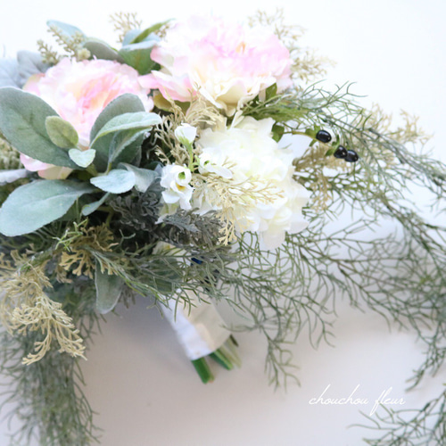 ピオニー ラウンドブーケ 51Qx1j1x4eL._UF894,1000_QL80_.jpg