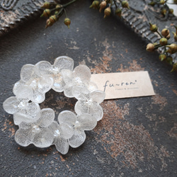 <再販多数>annabelle wreath brooch (white) 5枚目の画像