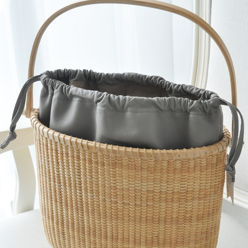 ソフトレザー・グレージュ・Lサイズ」インナーバッグ・巾着