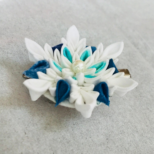 つまみ細工雪の結晶フレーム クリスマス☆アートフレーム（雪の結晶） | つまみ細工 Cheen（チェーン）