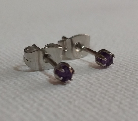 アメジスト　ハート♡　4ｍｍ　スタッドピアス　サージカルステンレス　天然 再々販♪ 天然石 アメジスト スタッドピアス 極小 サージカル