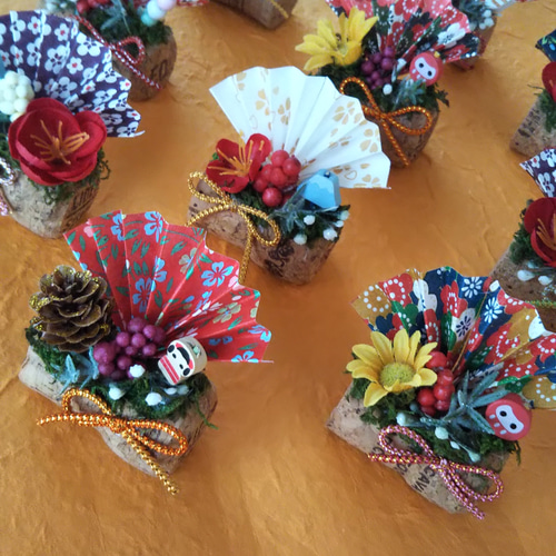 コルク栓 お正月飾り その他置物 ＊花輪＊ 通販 10948625｜Creema