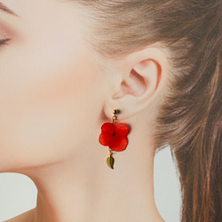 繡球花瓣耳環/ preserved flower earrings 第2張的照片