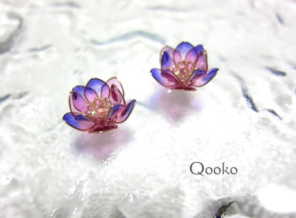 蓮花耳環　【 水彩・紫 】可改耳夾式耳環 第1張的照片