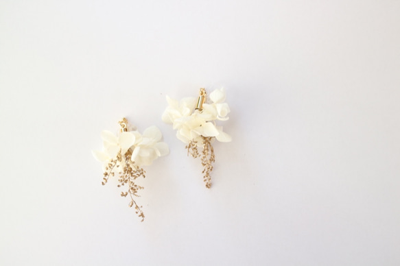 　花の耳飾り　botanical［ピアス×ボタニカル×イヤリング］ 2枚目の画像
