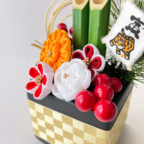 つまみ細工のミニ門松【華】 その他インテリア雑貨 pöllö 通販