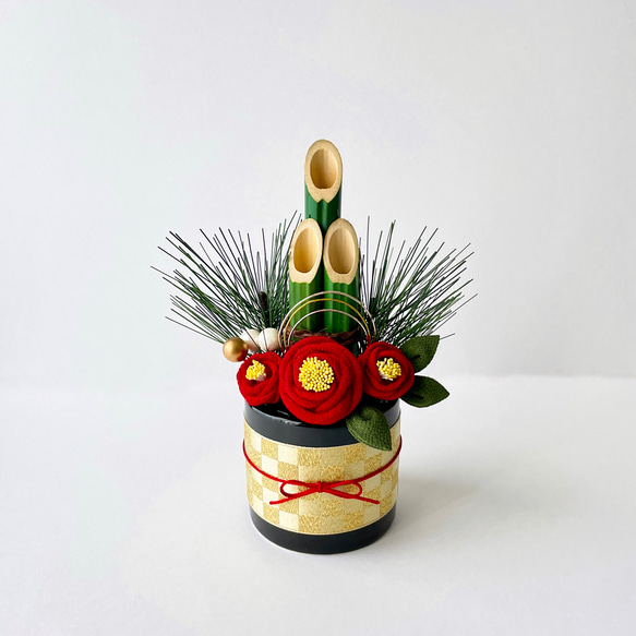 つまみ細工のミニ門松【椿】 その他インテリア雑貨 pöllö 通販