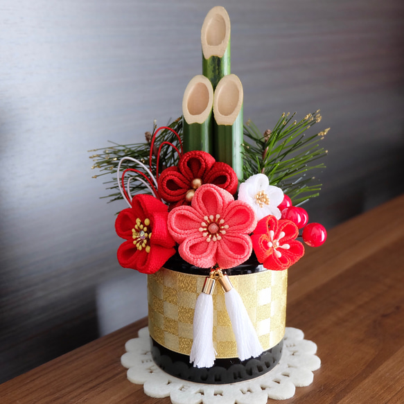 送料無料＊つまみ細工のミニ門松【梅】 しめ縄・しめ飾り pöllö 通販