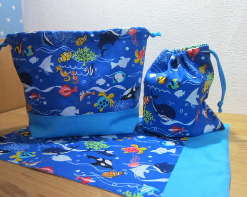 サファリパーク☆しまうま ランチョンマット お弁当袋 コップ袋 ハンドメイド 入園準備☆お弁当袋、コップ袋、ランチョンマット☆お魚柄 その他入園