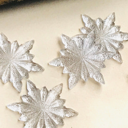 ◆送料無料◆snowflake cabochon デコパーツ　ホワイトシルバー 5枚目の画像