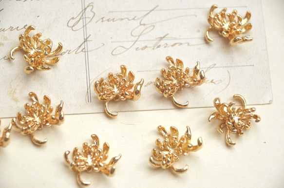 ◇送料無料◇3D 彼岸花のコネクターチャーム オリエンタル チャーム  