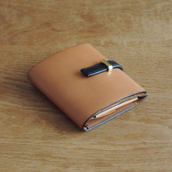 <高級革>イタリアレザー使用の薄いミニ財布！キャメル色 1枚目の画像