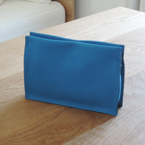 made in challenger ポーチ　財布　ブルー made in challenger ポーチ 財布 ブルー - メルカリ