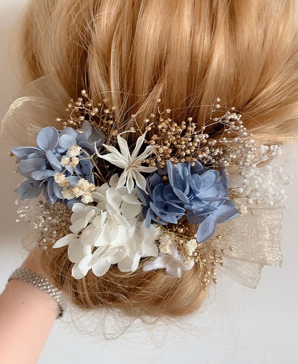 ドライフラワー髪飾り　gold × blue  チュールリボン×かすみ草　ヘッドドレス  結婚式　卒業式　前撮り　成人式 5枚目の画像