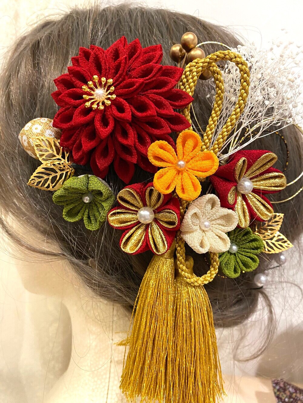 つまみ細工　髪飾り【香】オレンジ　成人式