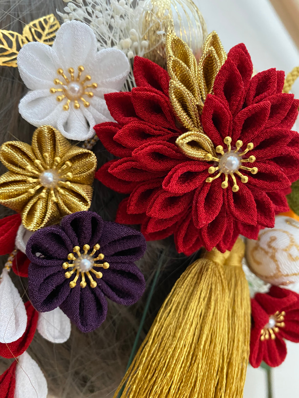 つまみ細工　髪飾り【晴】×赤卒業式　卒業式髪飾り　袴　水引き　成人式用髪飾り　和装　結婚式　ヘアアクセ　色打掛 成人式 3枚目の画像