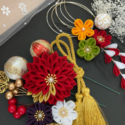 つまみ細工　髪飾り【晴】×赤卒業式　卒業式髪飾り　袴　水引き　成人式用髪飾り　和装　結婚式　ヘアアクセ　色打掛 成人式 5枚目の画像