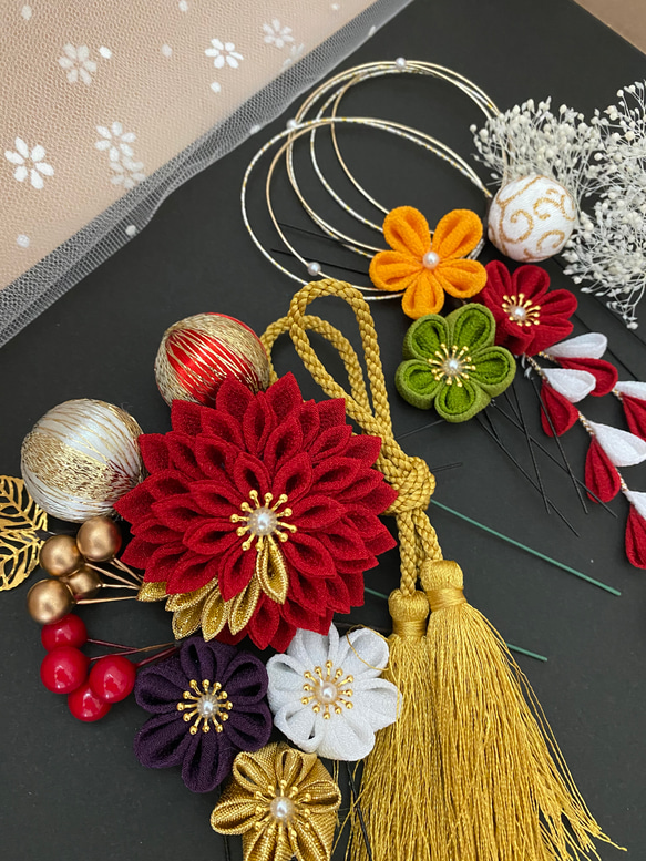 つまみ細工　髪飾り【晴】×赤卒業式　卒業式髪飾り　袴　水引き　成人式用髪飾り　和装　結婚式　ヘアアクセ　色打掛 成人式 5枚目の画像