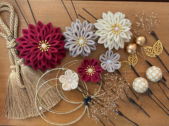 つまみ細工　ヘア飾り　ワインカラー　卒業式　卒業式髪飾り　袴　水引き　成人式用髪飾り　和装　結婚式　ヘアアクセ　色打掛 10枚目の画像