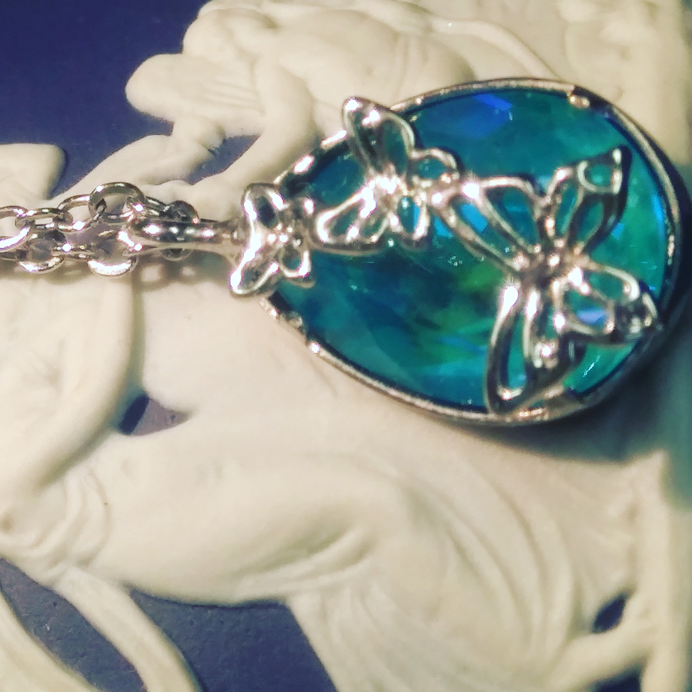 SWAROVSKIbutterfly～夢を掴むネックレス～トルマリン