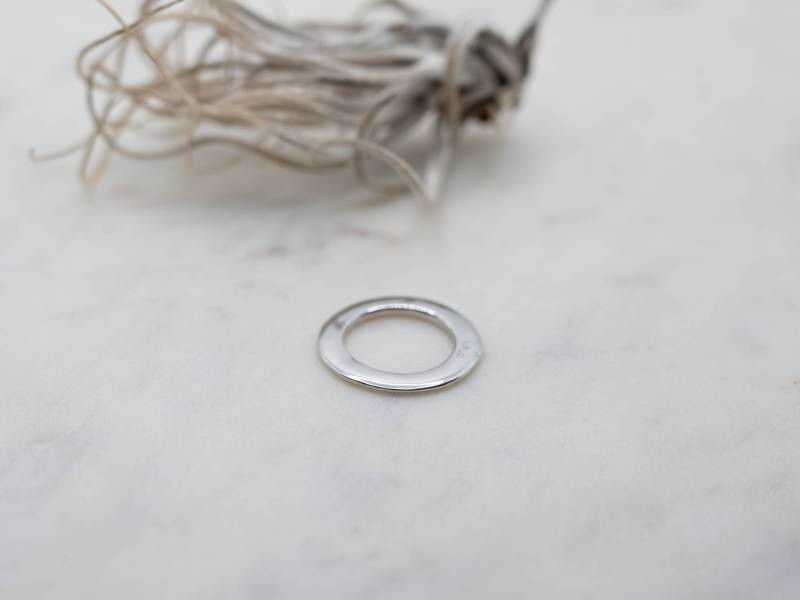サークルリング　シルバー